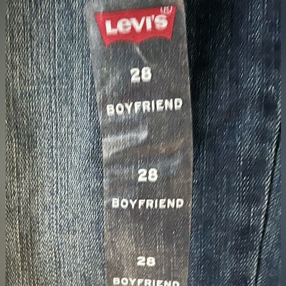 Levi’s Women’s Boyfriend Mid Rise Tapered Leg Jeans - Size 28 - Picture 5 of 8
